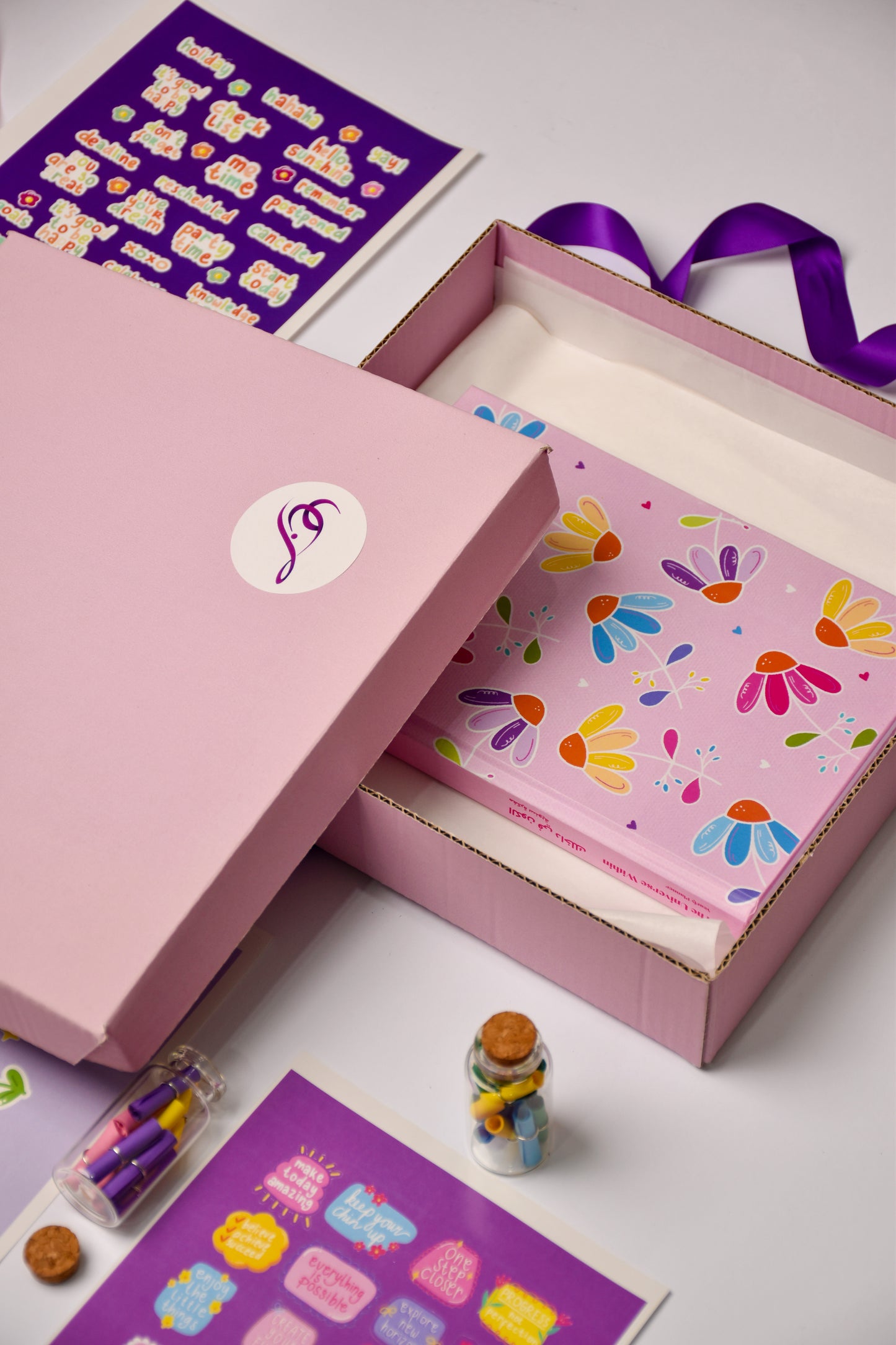 "Meant to Bloom" 2026 Planner — Floral Positive Psychology Daily Planner